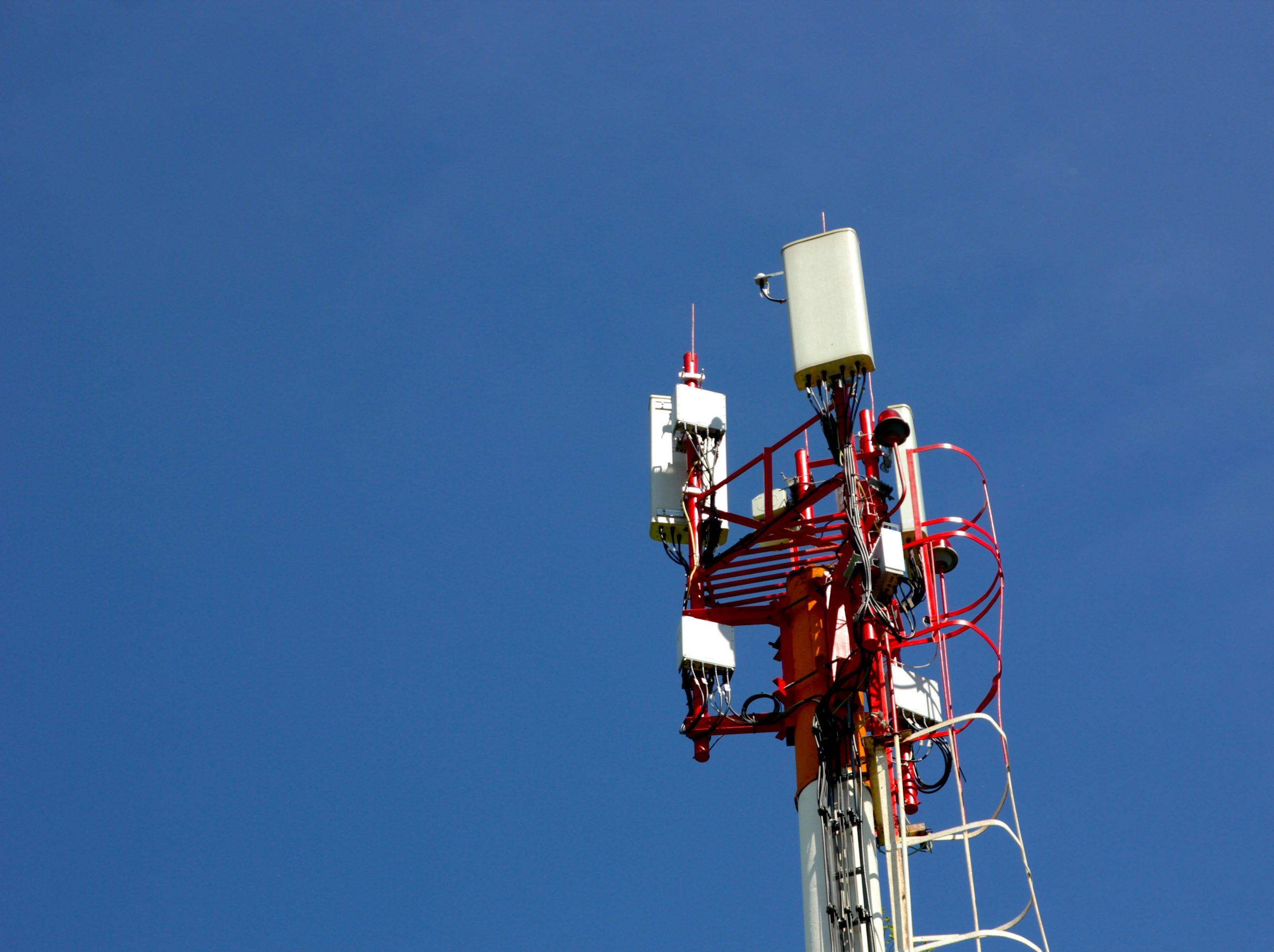 Connectivity hardware